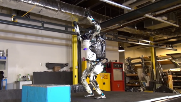 This new robot can do backflips and is probably mankinds reckoning | Golf News and Tour Information [Video]