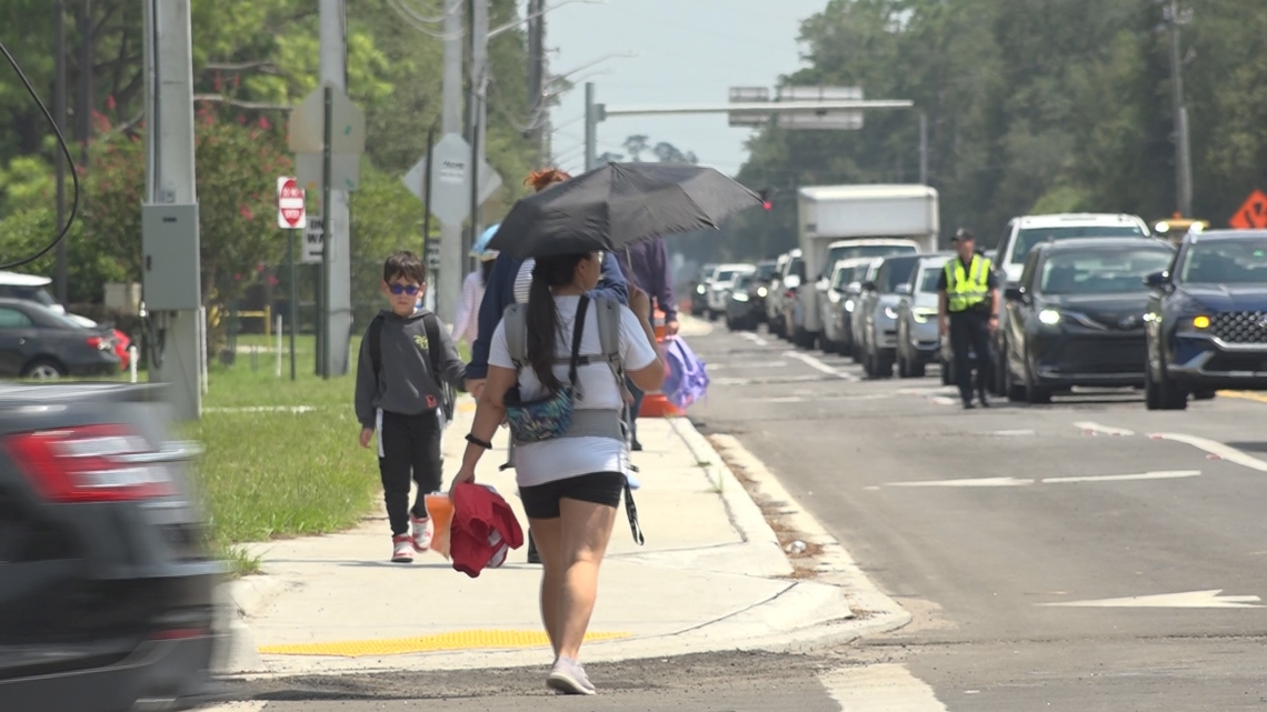 San Pablo Road backs up at schools as widening project nears end [Video]