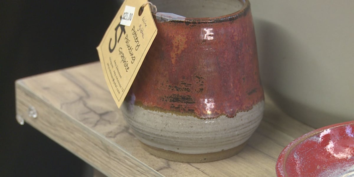 Pottery continues to be a draw inside Dunning business [Video]