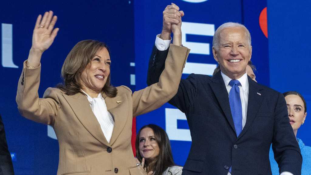 Biden gets a rousing ovation from Democrats as he gives Harris an enthusiastic endorsement [Video]