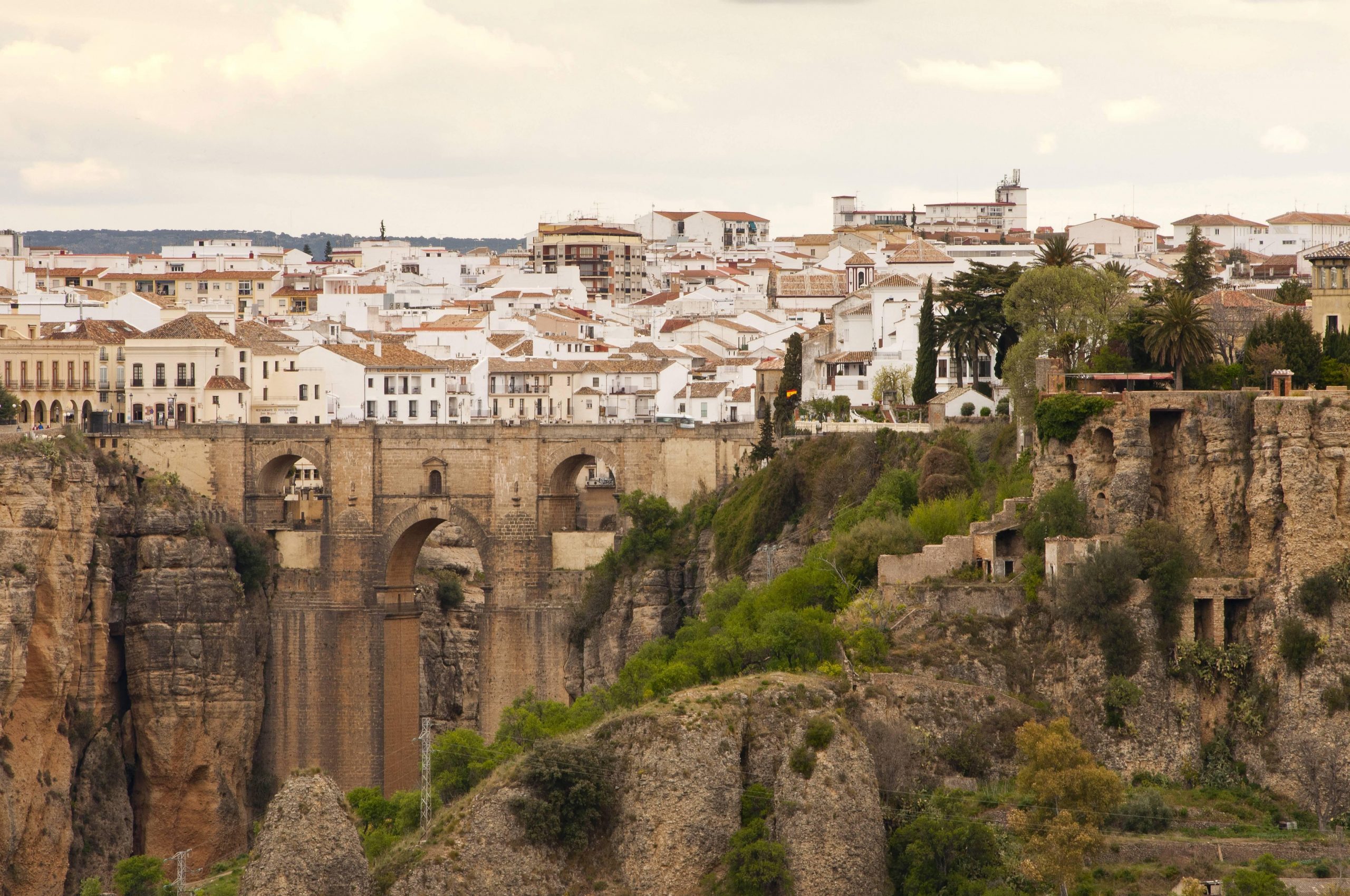 These are the ugliest and prettiest towns of every province in Spain’s Andalucia, according to AI – but do YOU agree? [Video]