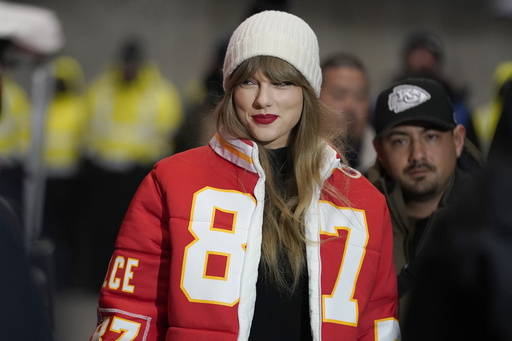 Taylor Swift Is Now Writing Plays for the Kansas City Chiefs – Hits 96 [Video]