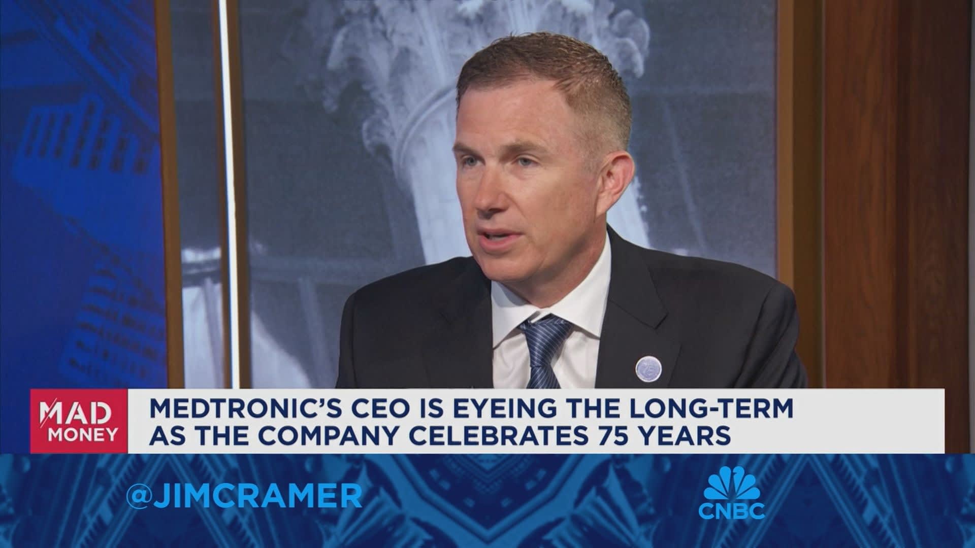 Medtronic CEO goes one-on-one with Jim Cramer [Video]