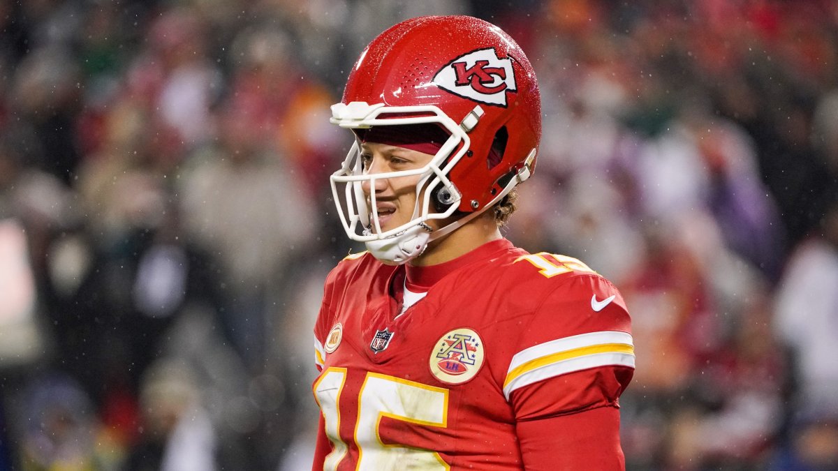 Chiefs Mahomes says he will not endorse anybody for president  NBC 5 Dallas-Fort Worth [Video]