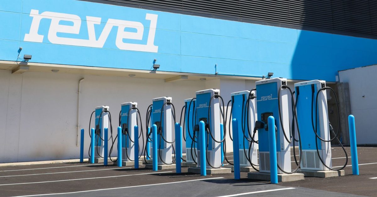 Revel just added Juice’s ‘face ID for EVs’ to its DC fast chargers [Video]