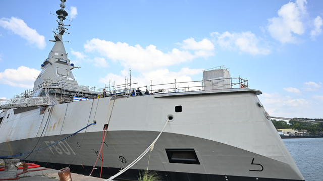 Belh@rra: The “Nearchos” frigate launched – Dendias announces a fourth frigate, see sideo and photos [Video]