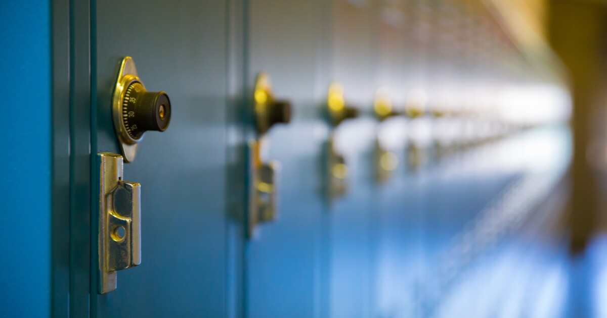 Parents react to increased security measures at Tulsa schools [Video]