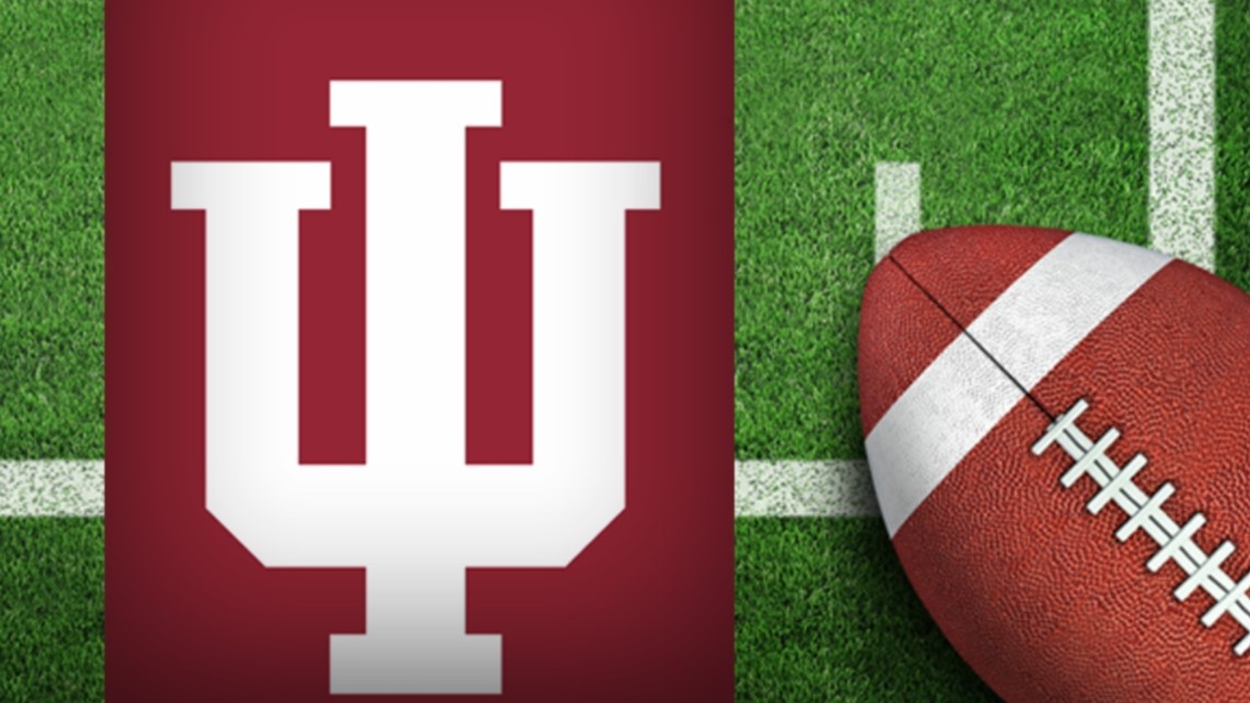 Kurtis Rourke, Ty Son Lawton combine for 4 TDs to help unbeaten Indiana rout Charlotte 52-14 [Video]