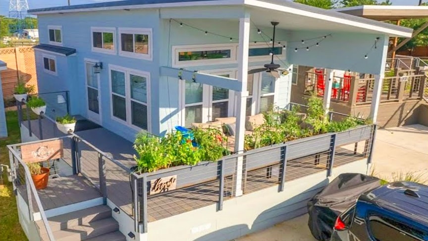 Tiny House With Huge Outdoor Living Space 400 Sq. Ft [Video]