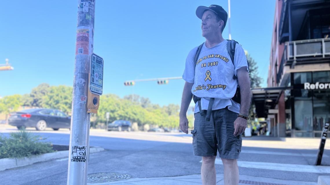 Marine walks across Texas to support child with brain cancer [Video]