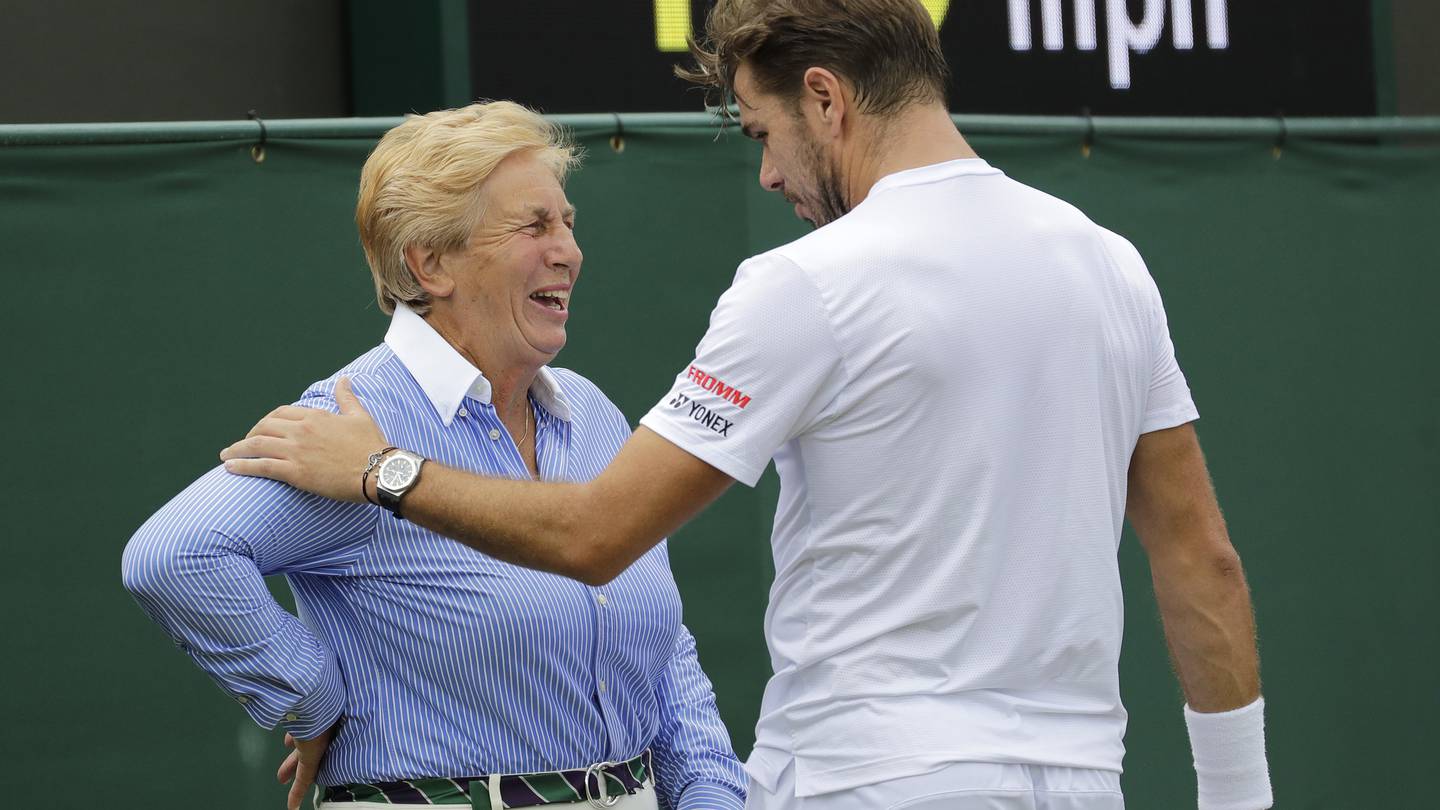 Wimbledon tennis tournament replaces line judges with AI technology in break with tradition  WSOC TV [Video]