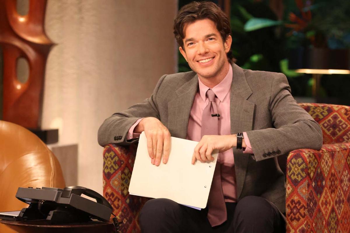 John Mulaney Follows Everybodys In L.A. Success With Another Live Talk Show On Netflix [Video]