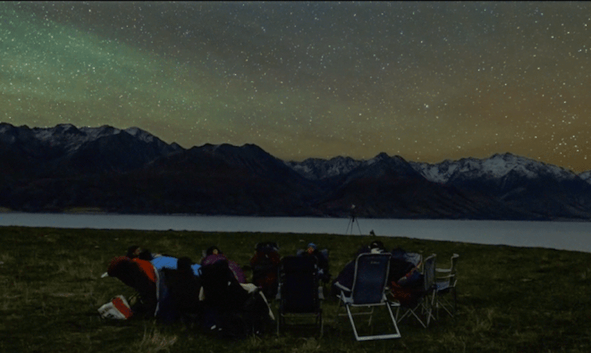 Party in the sky over Waiheke: The documentary maker and the UFO encounter [Video]