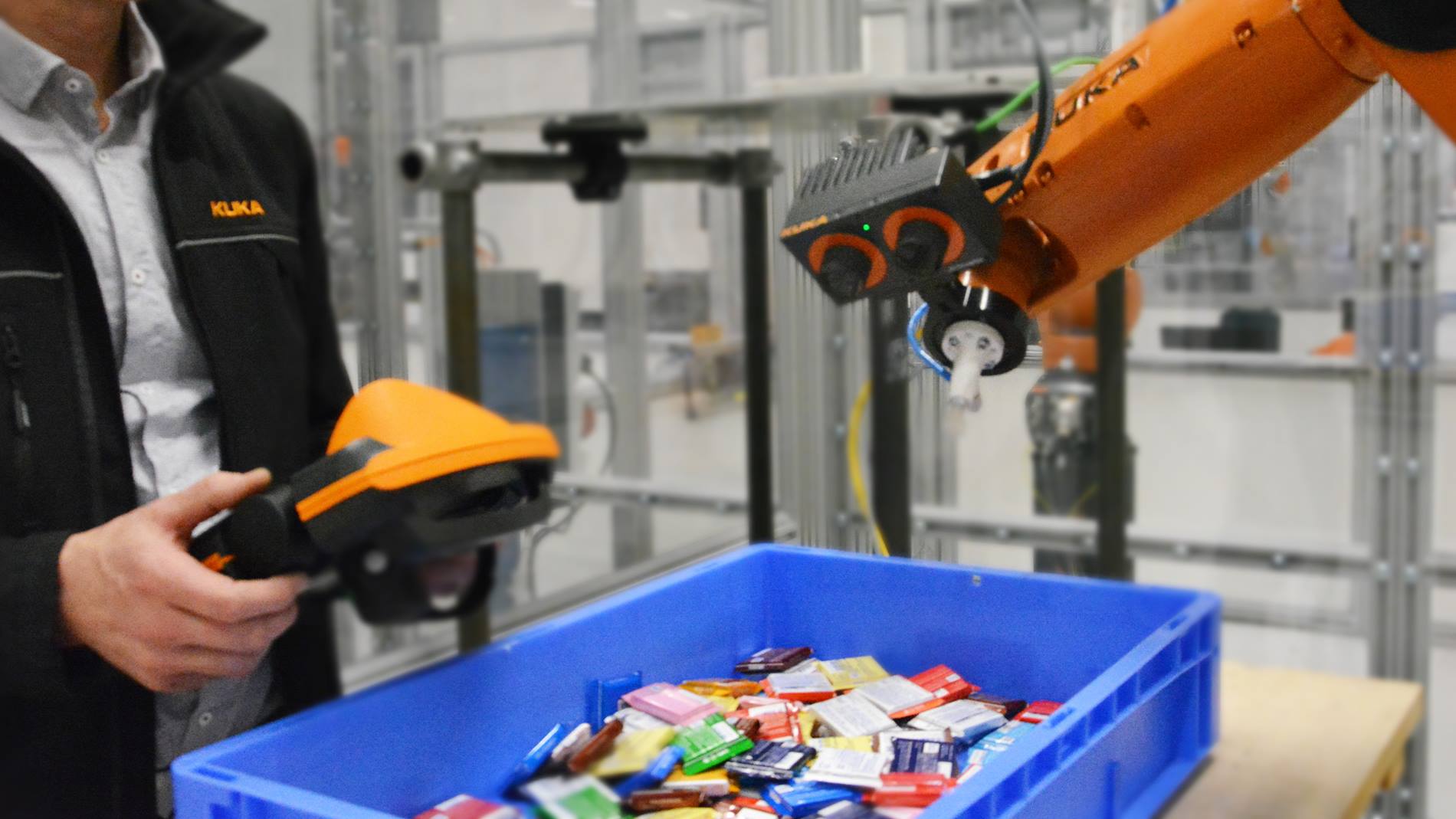 Complete, vendor-independent bin picking solution from a single source [Video]