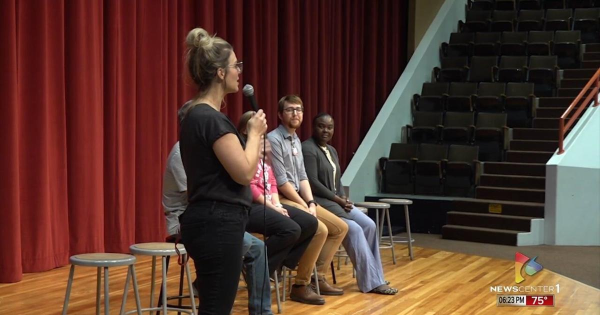 Medical professionals meet at Central High to provide teens with healthy advice | News [Video]