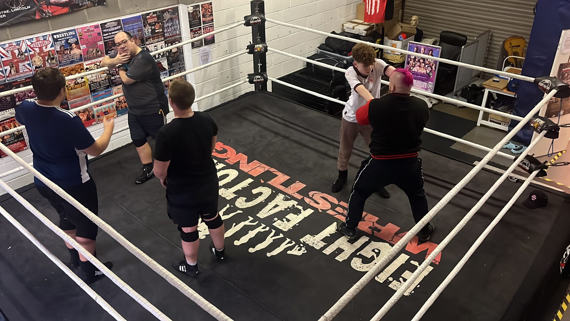 Lincolns Fight Factory Feel The Pressure To Perform At Bodyslams to Cancer Charity Event  LSJ News [Video]