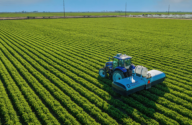 Sharpshooter implement uses Verdant Robotics AI to target weeds [Video]