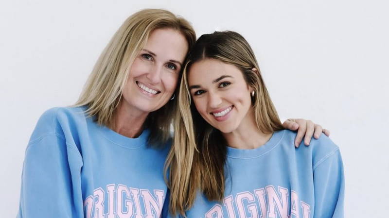 DUCK DYNASY Star Launches Podcast Just for Moms [Video]