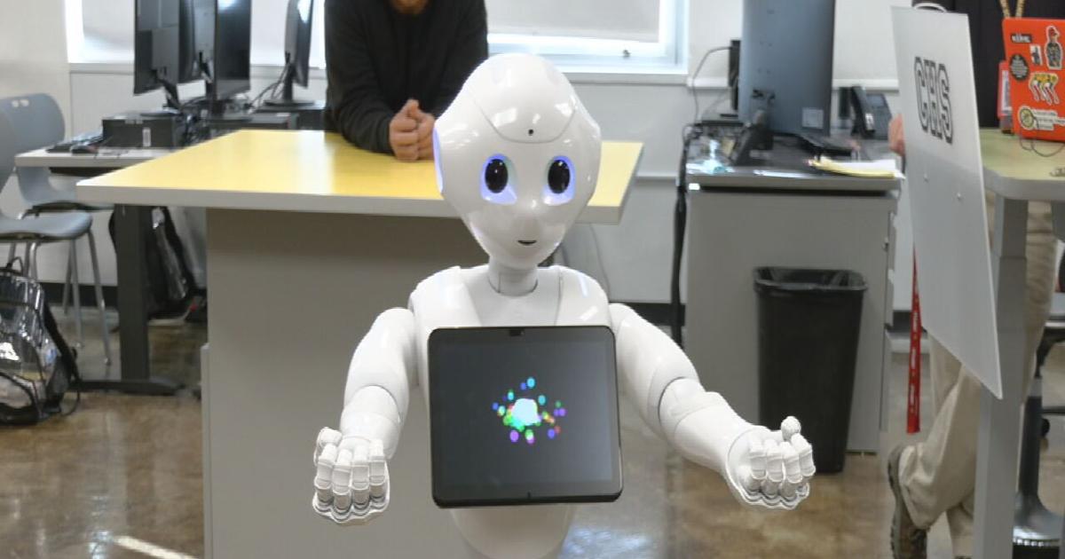 Central High School gets advanced robot for students to learn coding | Education [Video]