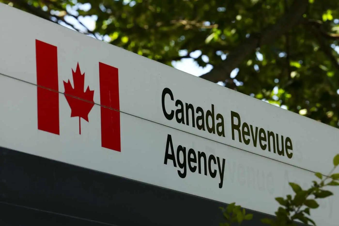 Privacy commissioner investigates Canada Revenue Agency data breaches [Video]