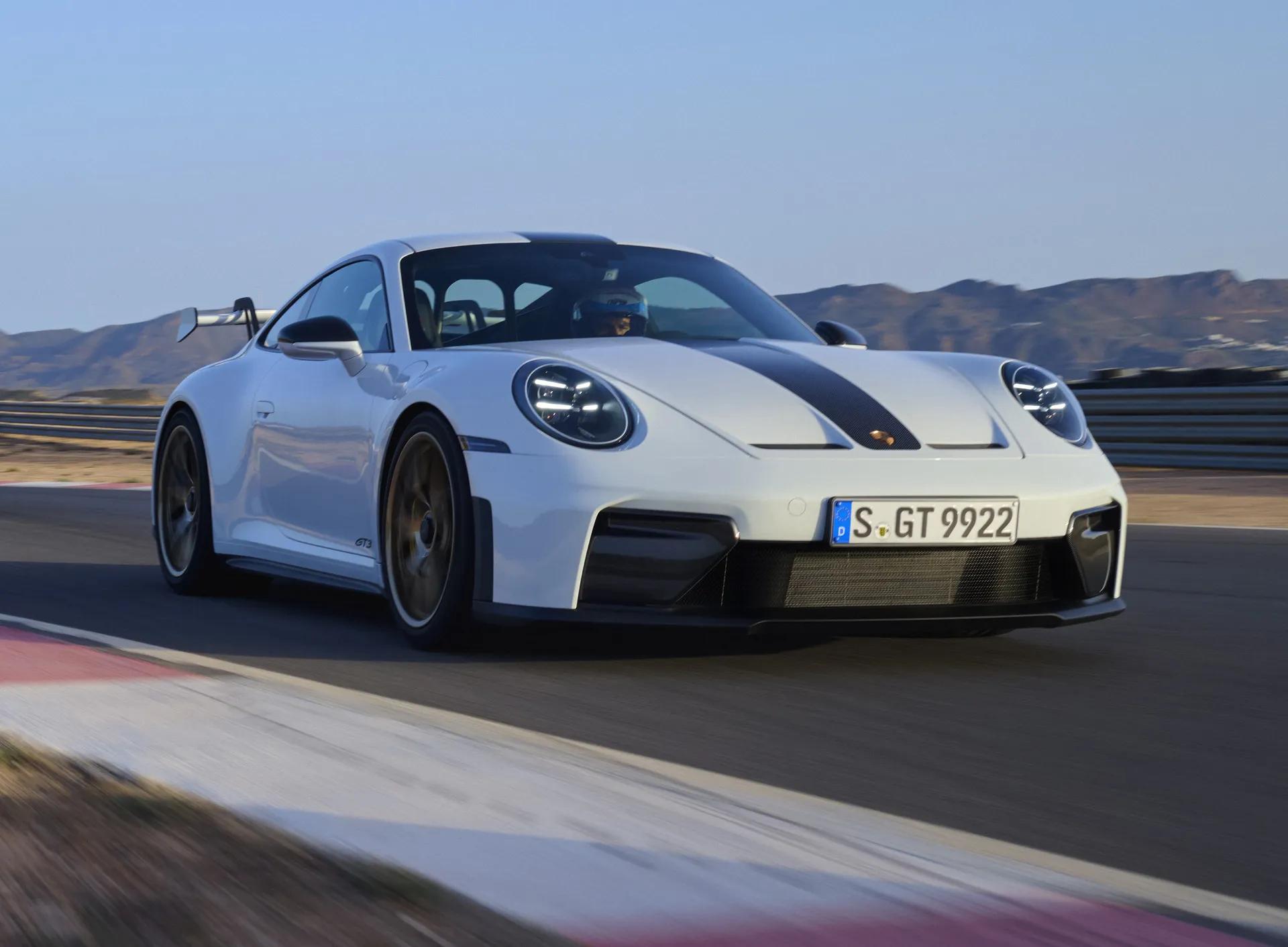 Porsche 911 GT3 running out of time without turbos or hybrid [Video]