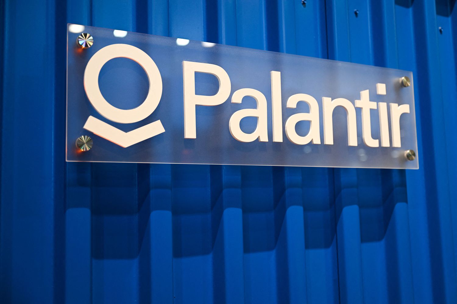 Palantir Stock Pops as Earnings Blow Past Expectations [Video]