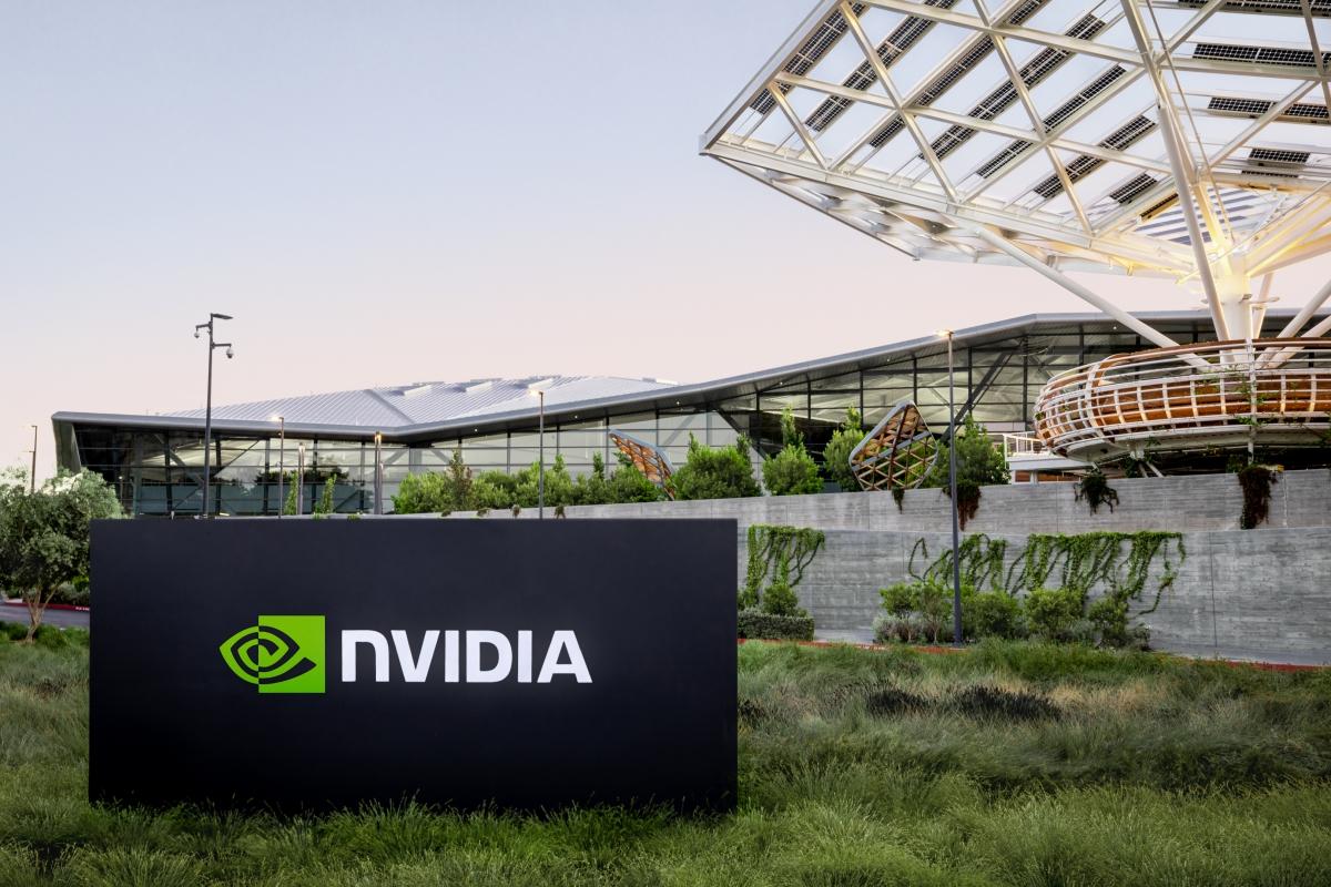 Nvidia surpasses Apple to become world’s largest company in AI era [Video]