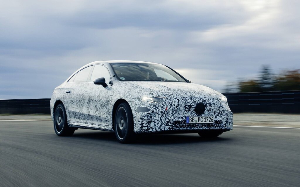 New Mercedes-Benz CLA to Offer EV and Hybrid Variants, Cutting-Edge Tech [Video]