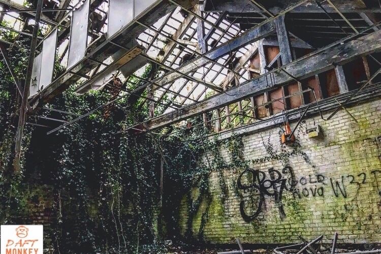 “Steeped in history” – Urban explorers on forgotten Salford [Video]