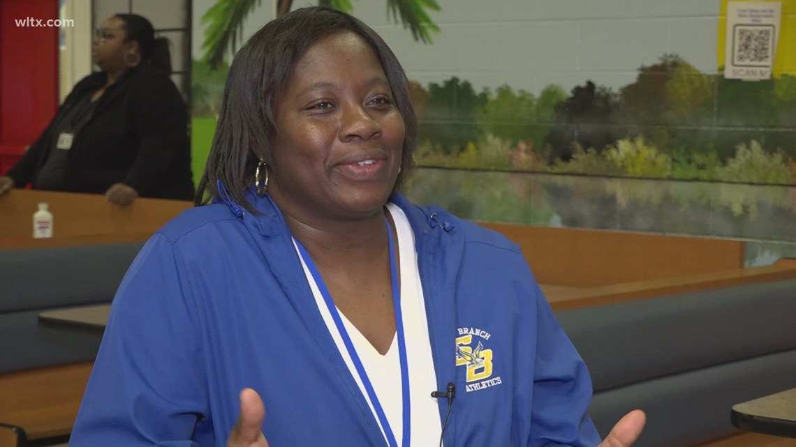 Tanika Bowman: News19’s Teacher of the Week [Video]