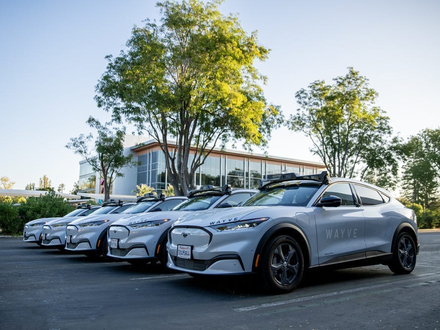 Wayve’s CEO talks teaching self-driving cars to handle US roads [Video]