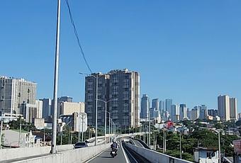 A Scenic Drive from BGC to Ortigas Via the Kalayaan Bridge. [Video]