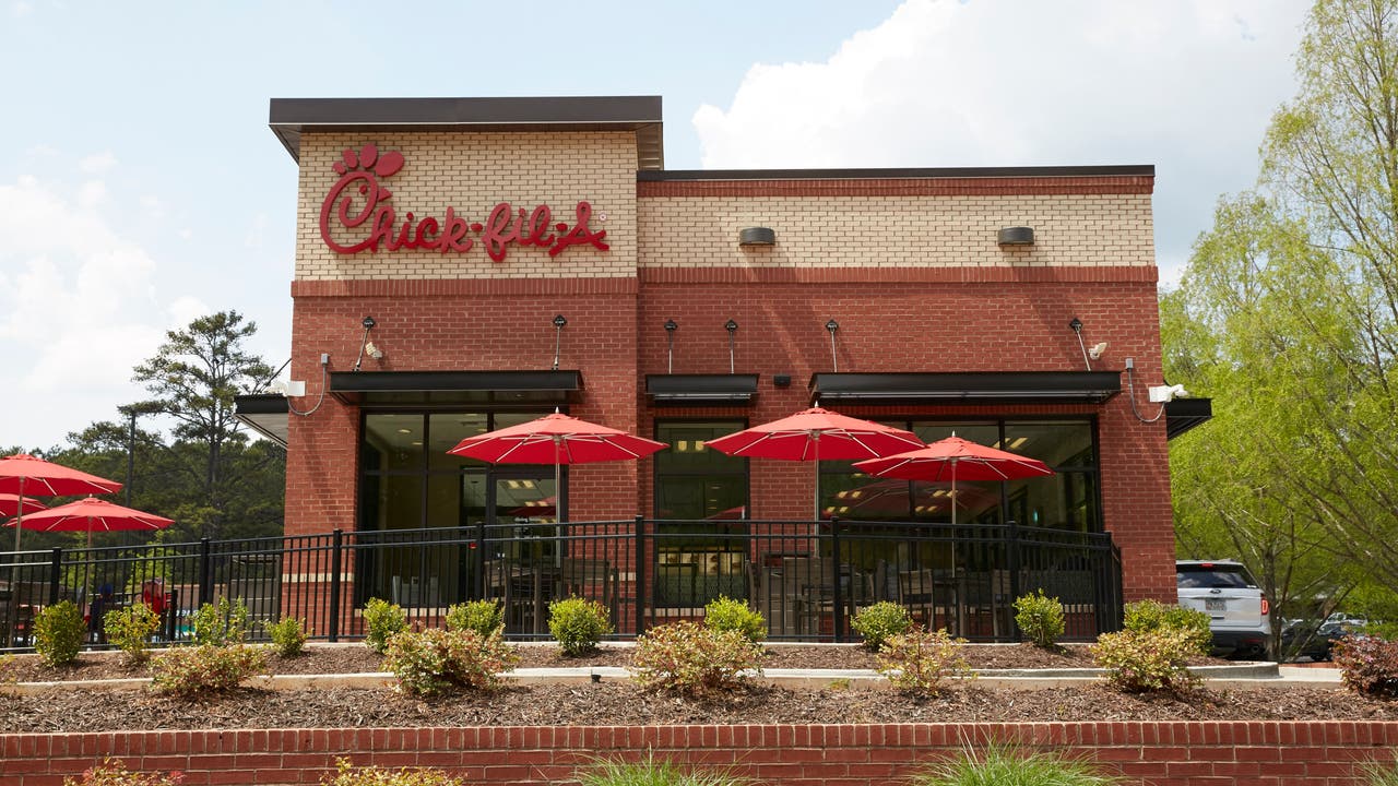 Chick-fil-A most popular fast food in Georgia, search analysis reveals [Video]