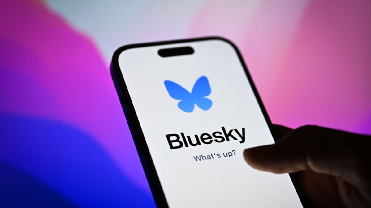 Will Bluesky train gen AI with your posts? The X rival addressed concerns. [Video]