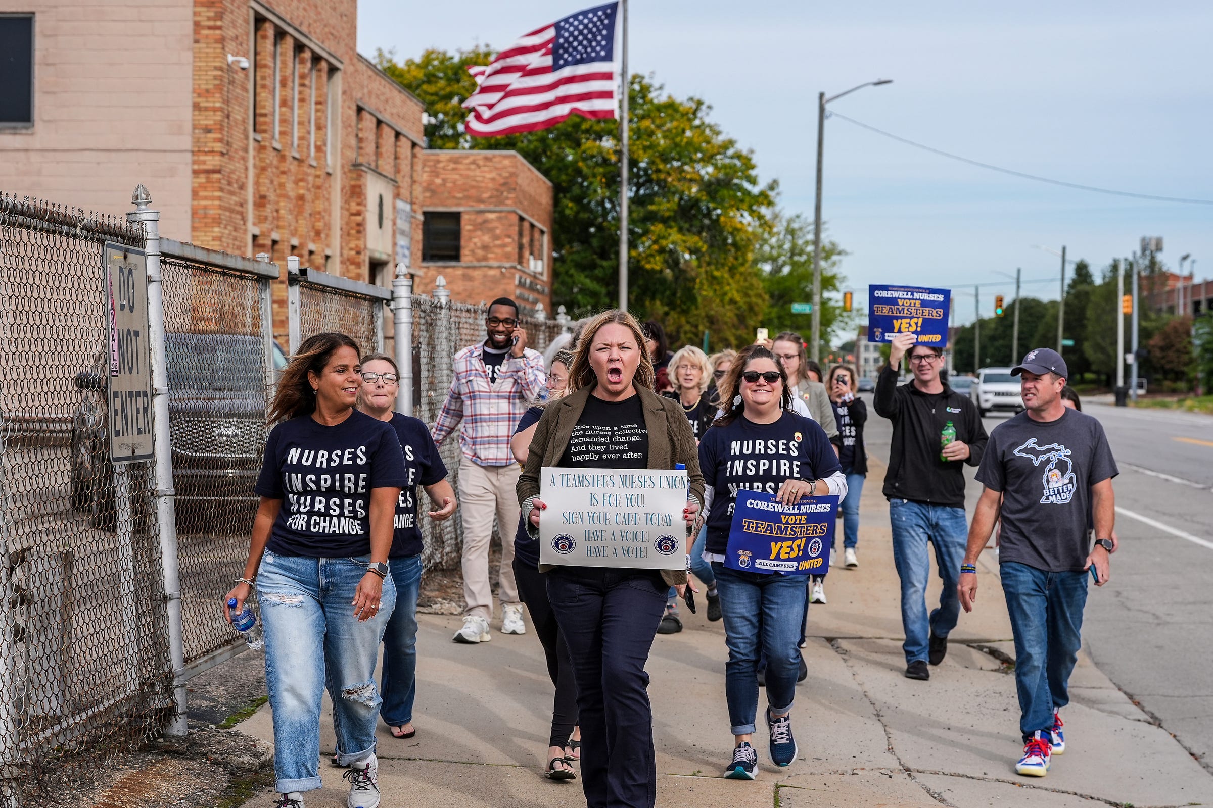 Corewell Health nurses vote to join Teamsters union [Video]