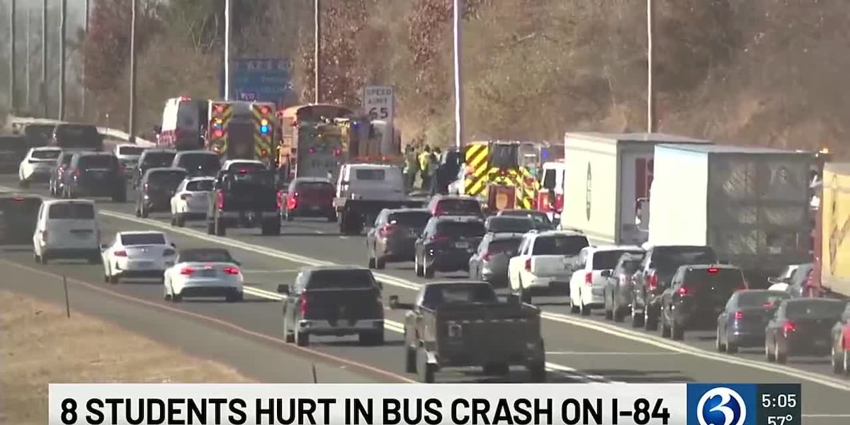 8 students hurt in crash that involved school bus in Manchester [Video]