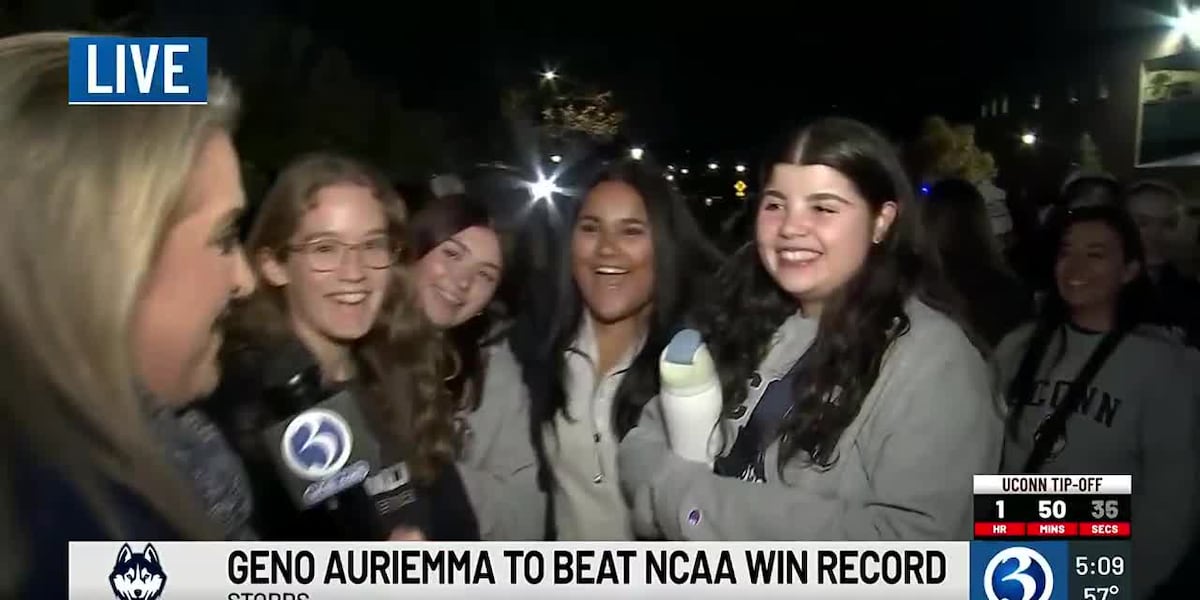 Auriemma, UConn poised for record-breaking night [Video]