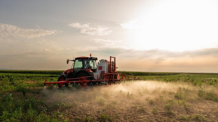 Farming Robot Kills 200,000 Weeds Per Hour With Lasers [Video]