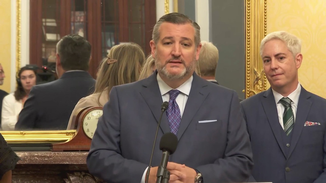 Ted Cruz attempting to pass law that would criminalize AI revenge porn [Video]