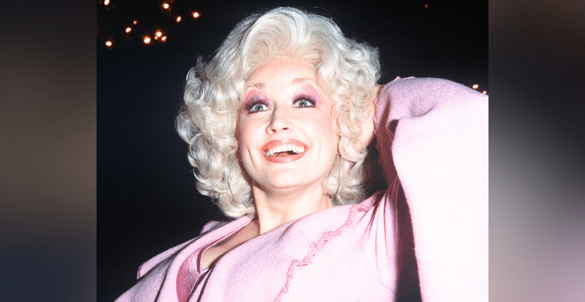 Dolly Parton Starts Search For Someone To Play Her In Broadway Musical About Her Life [Video]