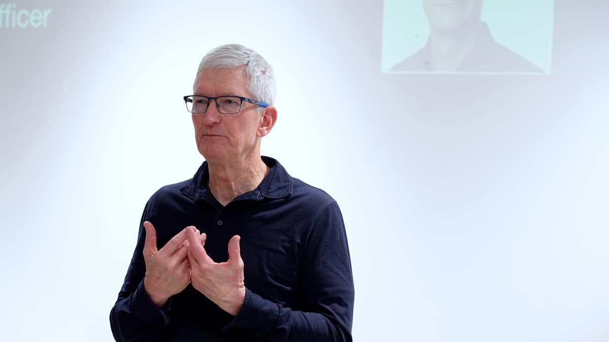 Tim Cook says London’s ‘unbelievable’ talent will play key role in the AI revolution [Video]