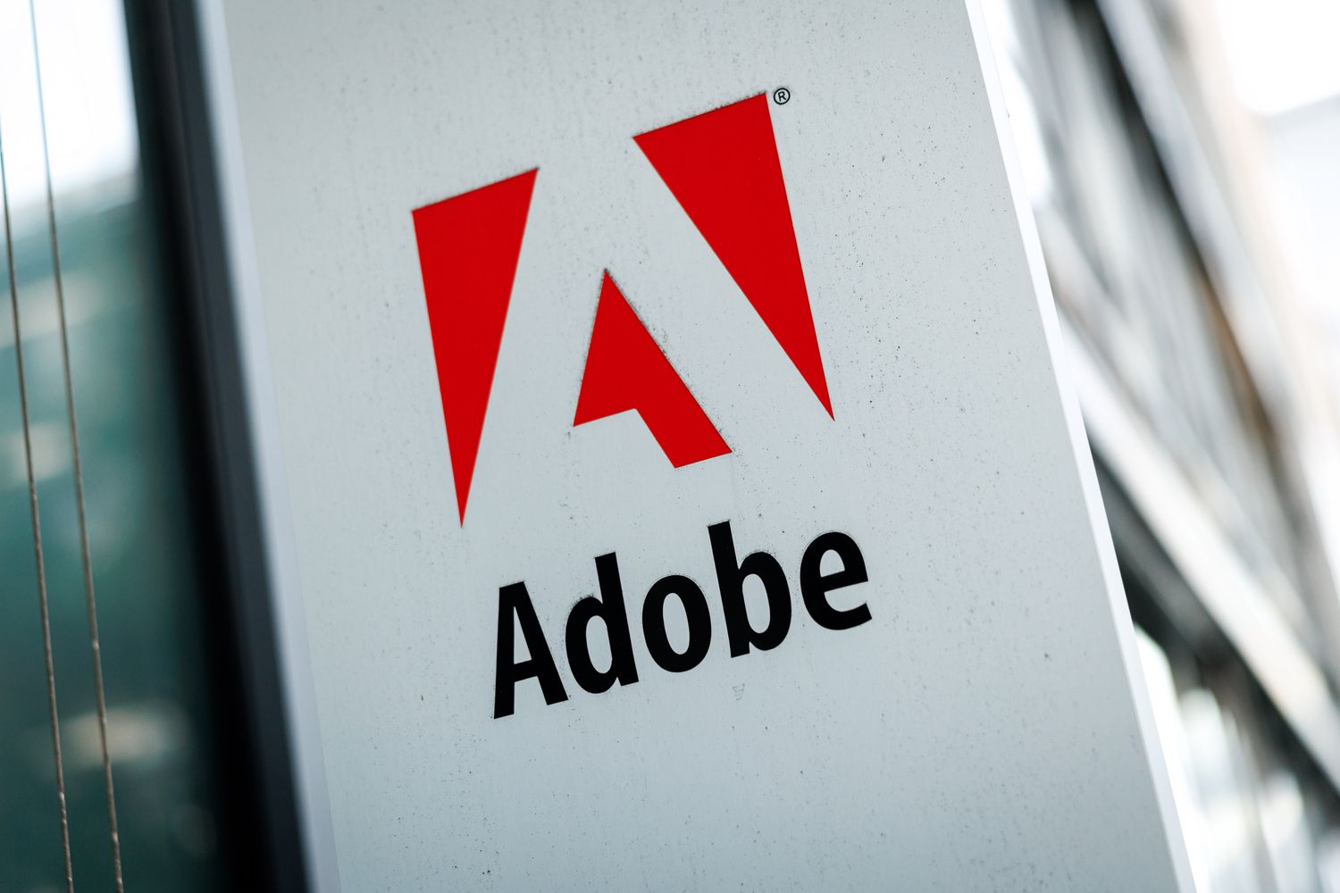 Why Analysts Can’t Quit Adobe Even After Disappointing Revenue Guidance [Video]