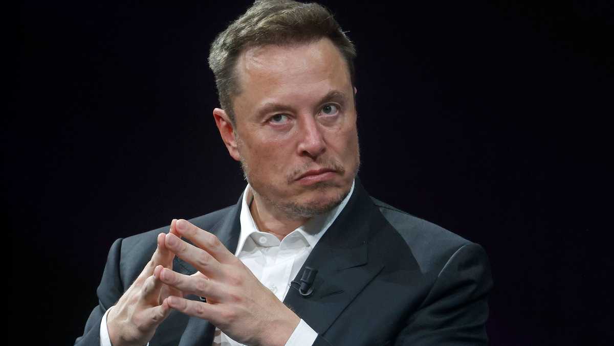 Elon Musk says SEC orders him to pay fine over Twitter purchase or face charges [Video]