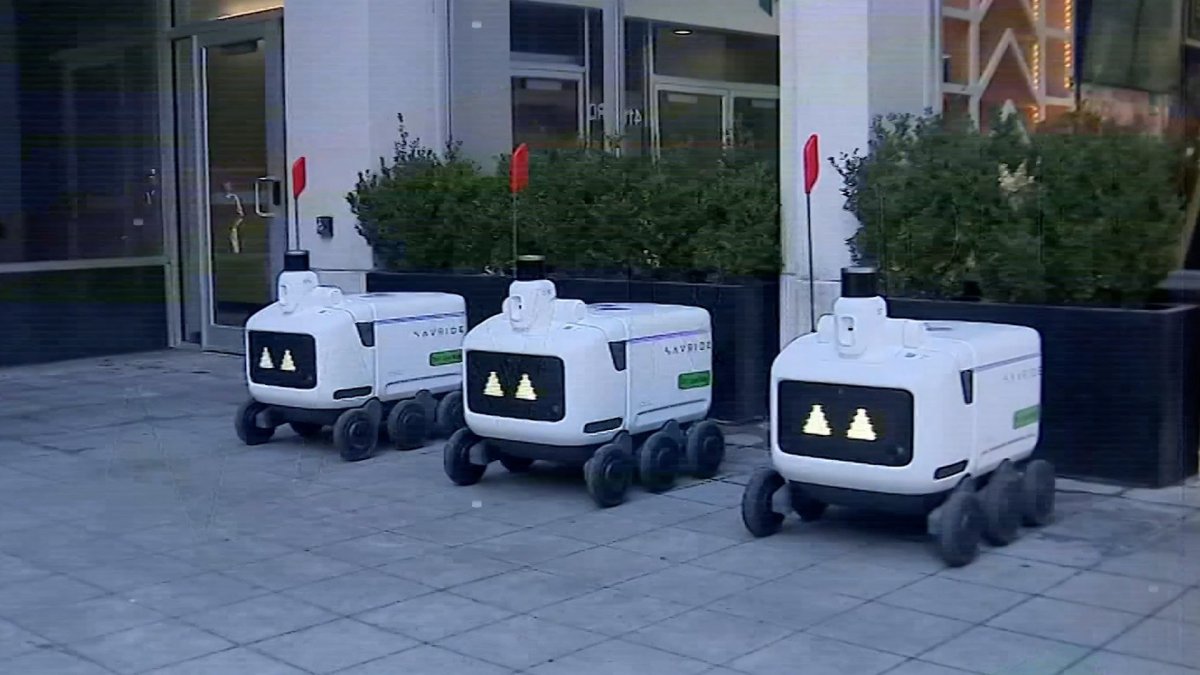 How do autonomous food delivery robots work?  NBC Connecticut [Video]