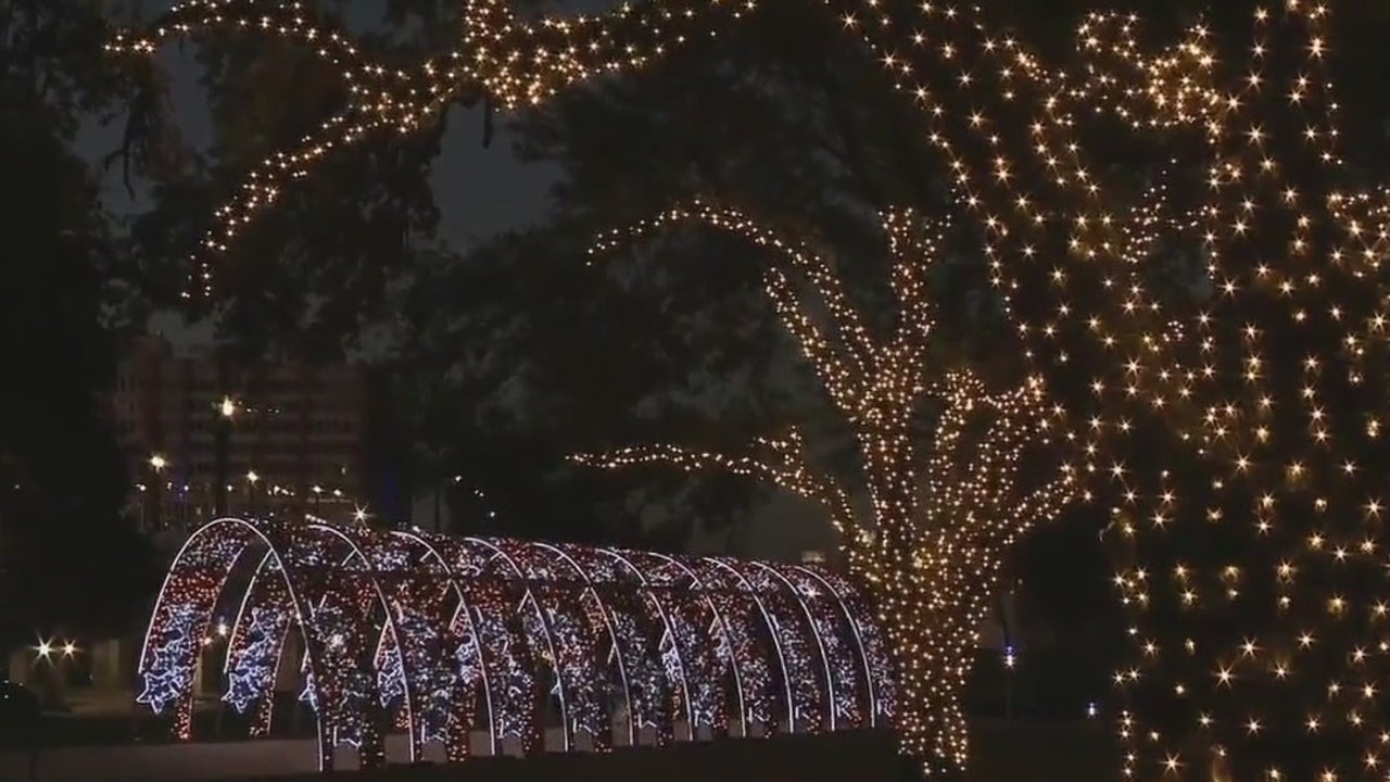 Snow Glow On The Bayou begins Friday in downtown Houston [Video]