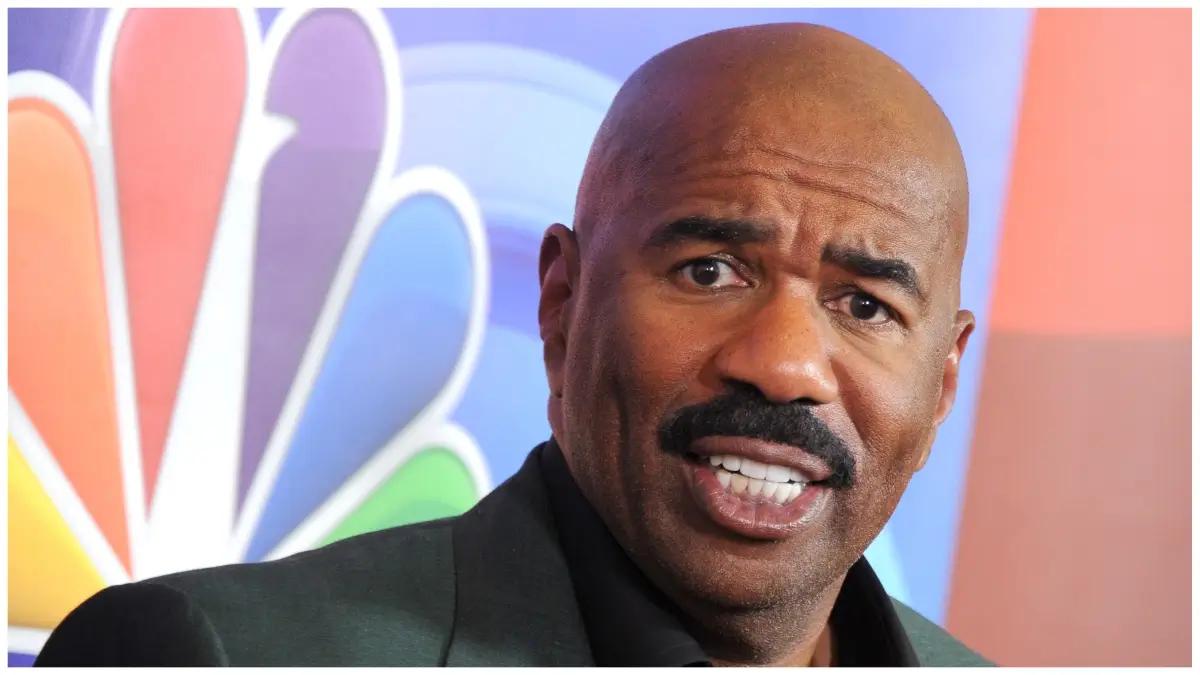 Why Do People Do These Things?: Steve Harvey Fans Triggered After Misleading Phone Alert Announces Comedians Death [Video]