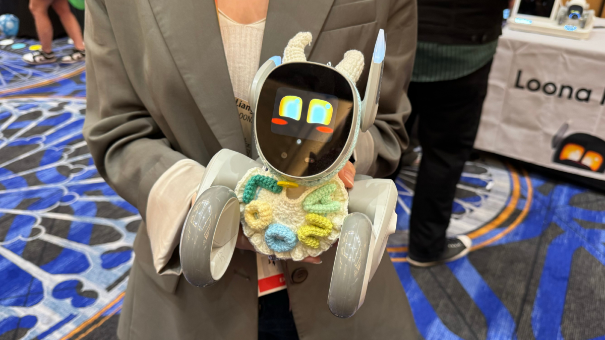 CES Pepcom 2025: Loona is the cutest robot we’ve seen all week [Video]