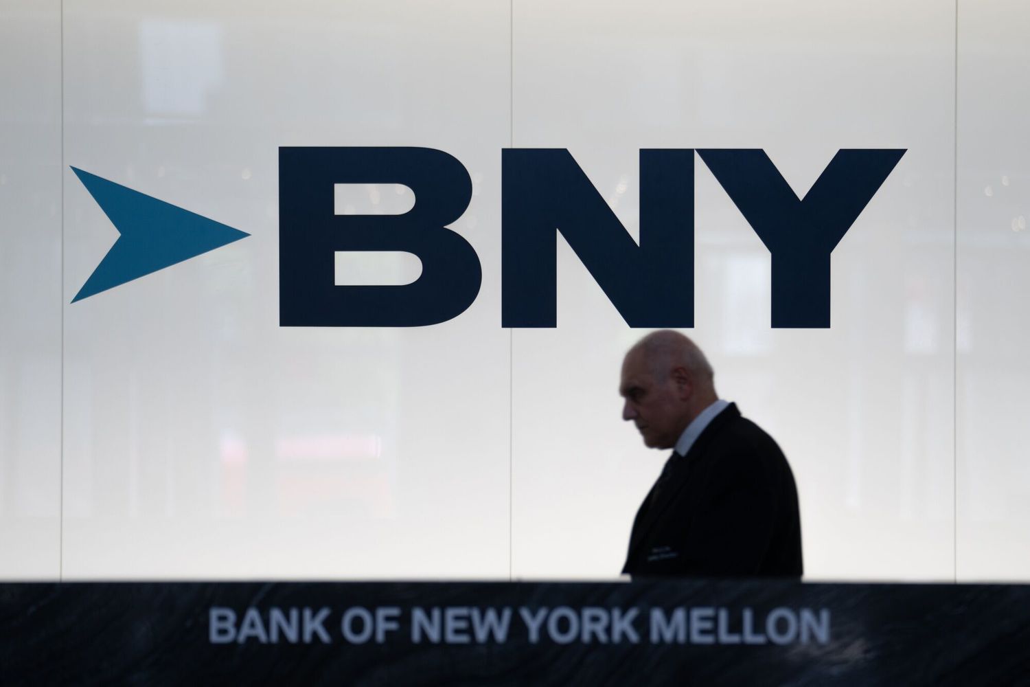 BNY, Goldman Sachs, BlackRock, Tesla, and More [Video]