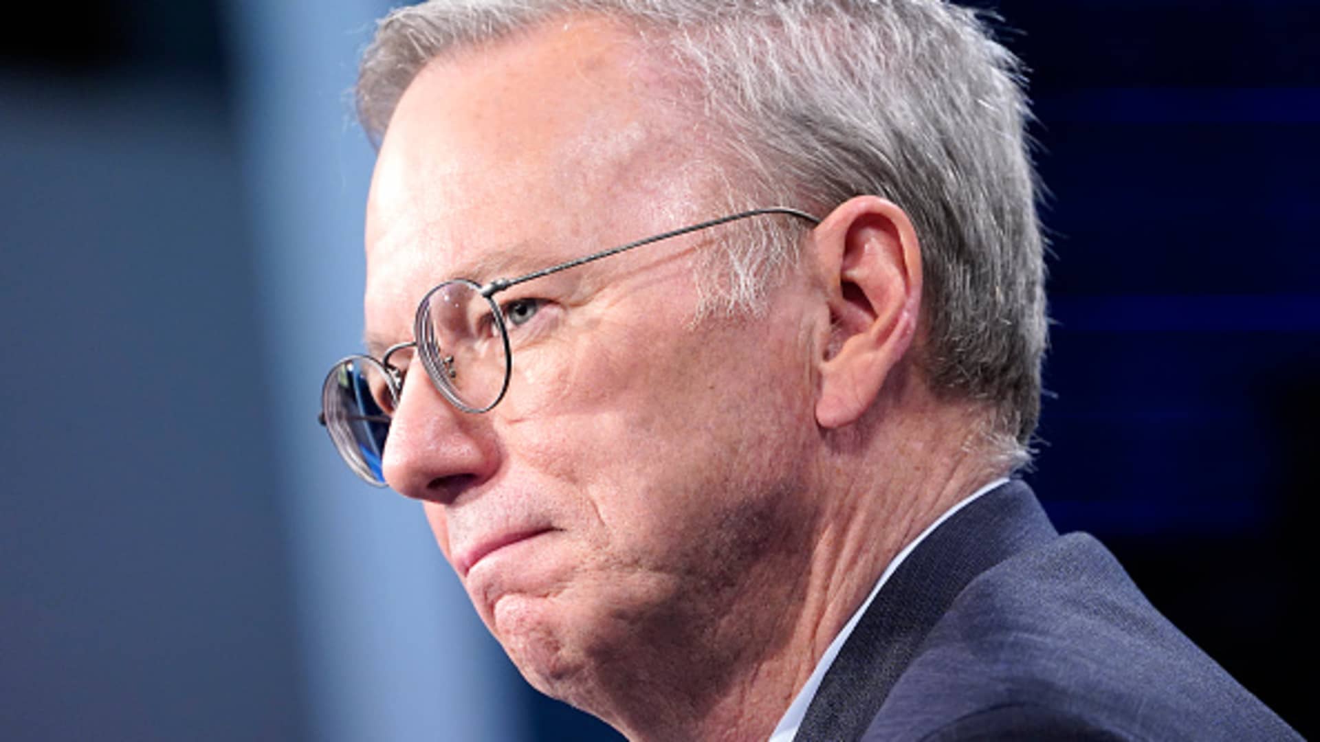 Eric Schmidt’s family office invests AI startups [Video]